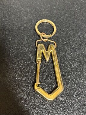 Marc Jacobs Gold Tone Metal Carabiner Clip Key Chain Accessory Holder